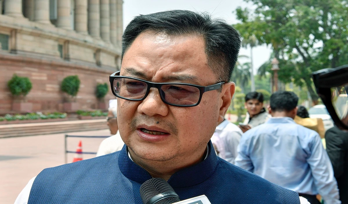राज्यसभा में हंगामे पर भड़के किरेन रिजिजू, कहा- विपक्ष ने सदन की गरिमा को कम करने का किया प्रयास
