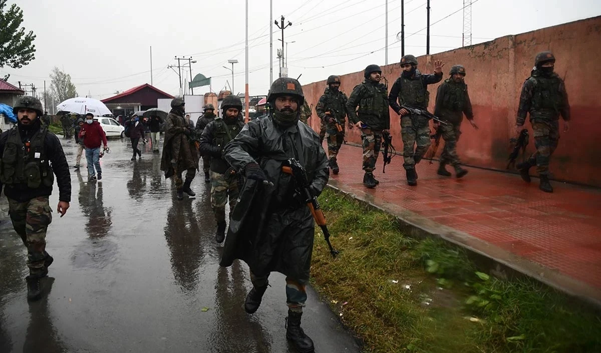 झारखंड में सुरक्षाबलों के साथ मुठभेड़ में एक माओवादी मारा गया: पुलिस