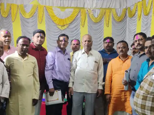 जमकर उड़े रंग-गुलाल आपसी मतभेद को खत्म करने का आह्वान