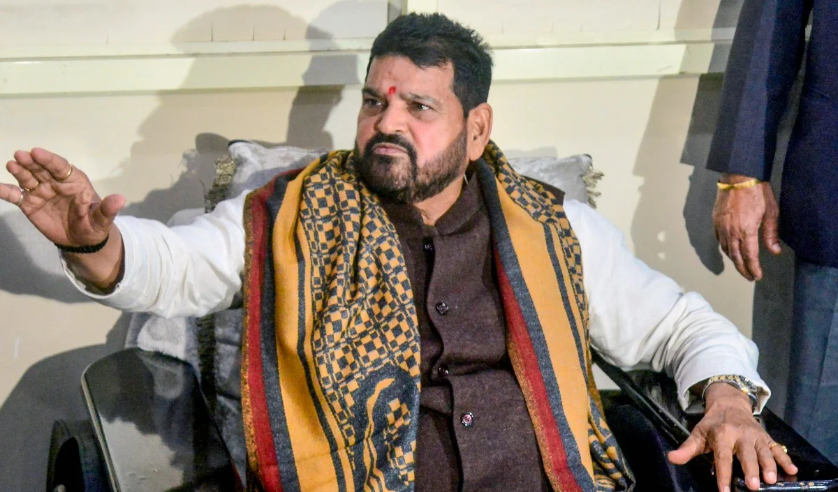 जिस शाख पर बैठे हो... Brij Bhushan Singh का cryptic post, Yogi Cabinet में बेटे को जगह नहीं मिलने से नाराज?