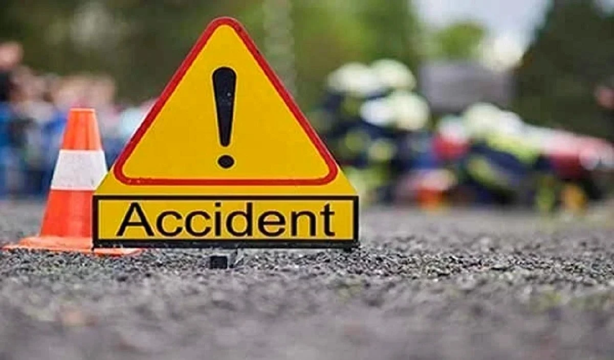 यमुना एक्सप्रेस वे पर हुए सड़क हादसे में कॉंलेज के जीएम की मौत