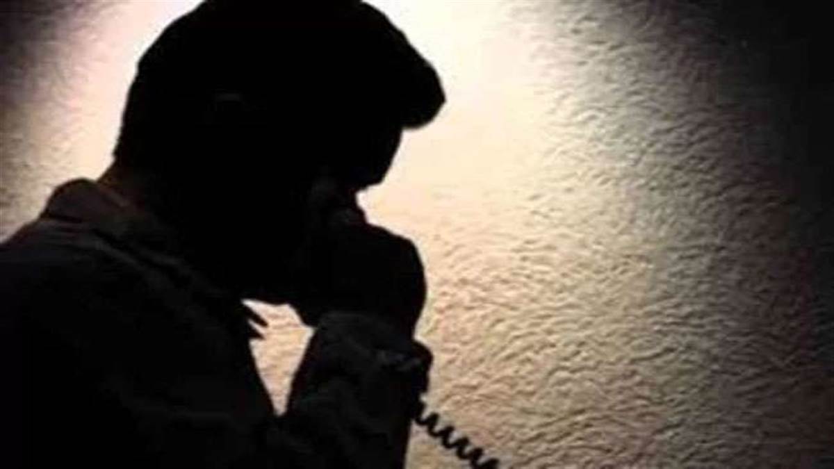 नाबालिग पीड़िता को दुष्कर्म के आरोपी ने विदेश से दी धमकी पुलिस ने दर्ज किया मामला