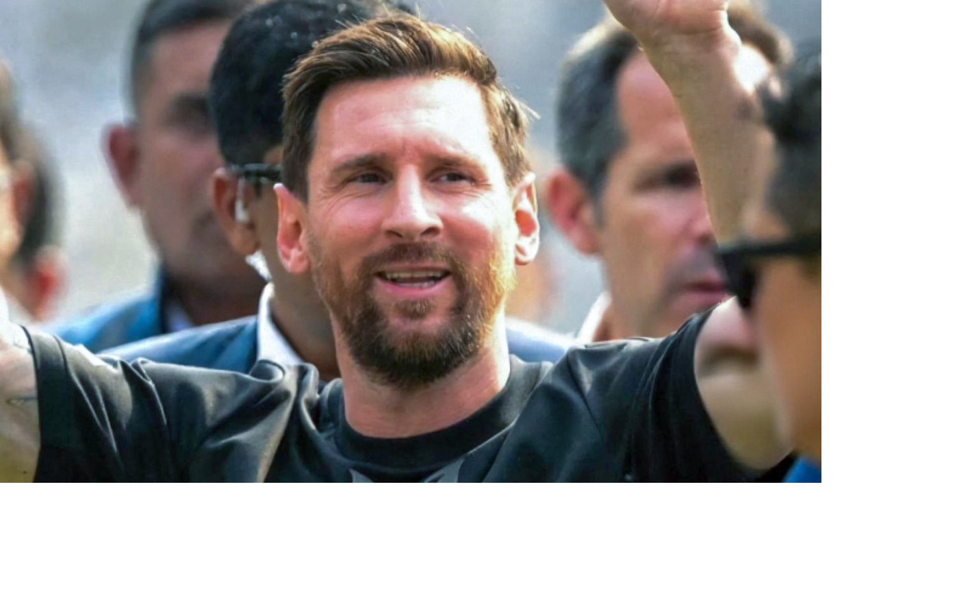 नेटफ्लिक्स पर राफ़ा, पिच पर जादू... Lionel Messi का नया FIFA World Cup रूटीन! क्लोज़ के रिकॉर्ड की बराबरी कर रचा इतिहास