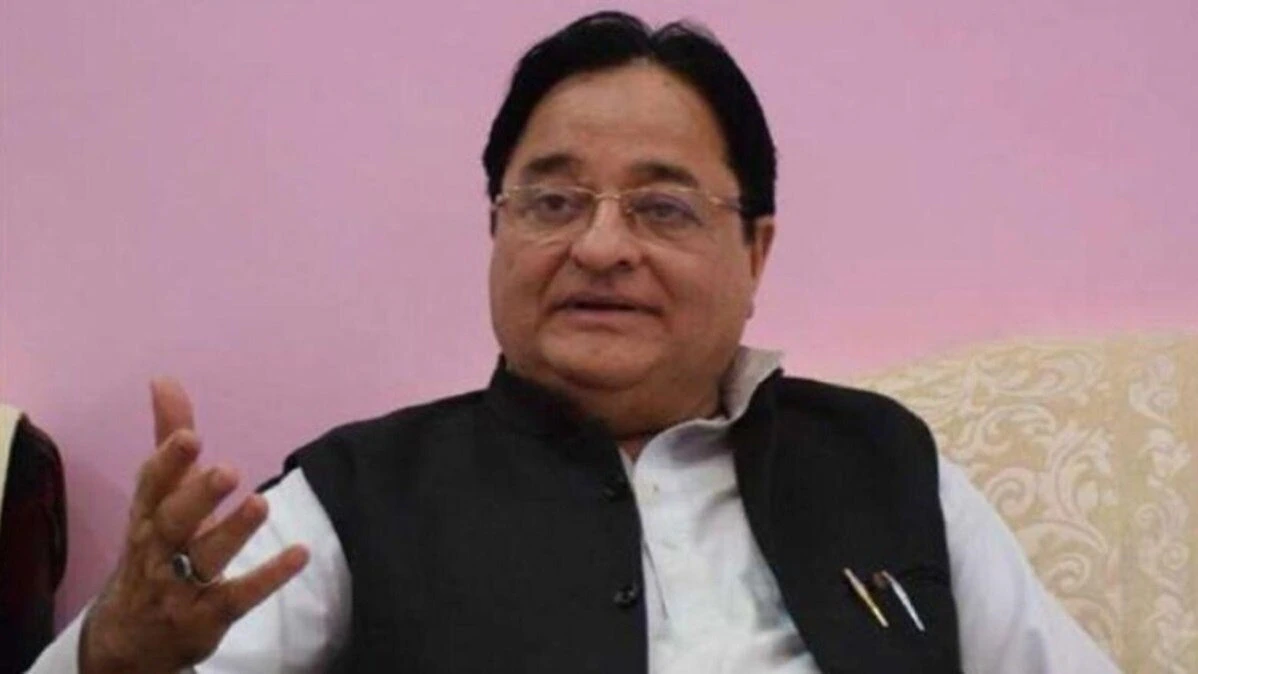 सत्ता में बने रहने के लिए विपक्ष के वोट बांटना चाहती है सरकार, सपा नेता एसटी हसन ने केंद्र सरकार पर लगाए गंभीर आरोप
