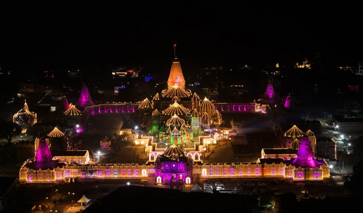 राम मंदिर के शिखर पर PM मोदी के हाथों फहराएगा भव्य भगवा ध्वज, 25 नवंबर को विशेष आयोजन