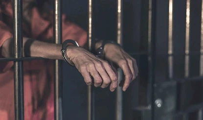 Meerut में बच्ची से दुष्कर्म के लिए व्यक्ति को 10 साल की सजा