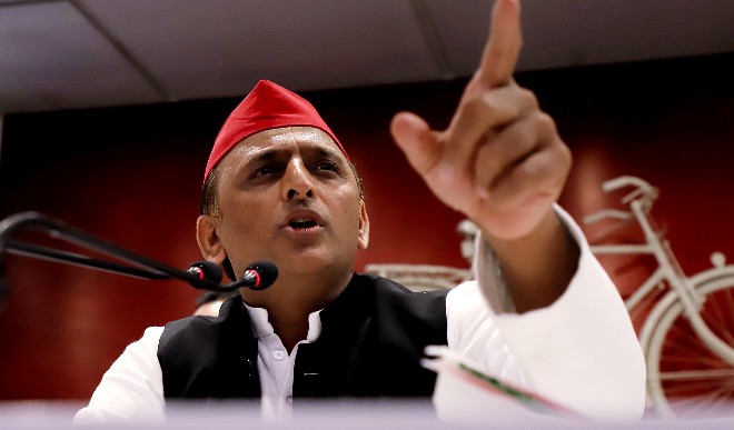 अखिलेश यादव का योगी सरकार पर निशाना कहा- मंत्री के बेटे को तलब करना केवल औपचारिकता इस्तीफा दें अजय मिश्रा