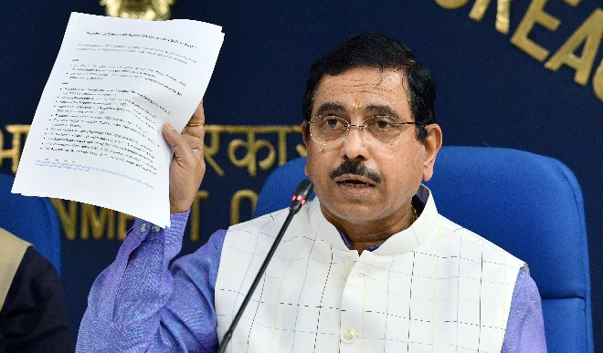 बिजली संकट पर आया कोयला मंत्री का बयान, कहा- घबराने की कोई बात नहीं, सरकार सब ठीक कर रही है