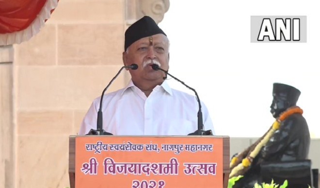 विजयादशमी पर बोले संघ प्रमुख मोहन भागवत, जनसंख्या नीति पर फिर से होना चाहिए विचार