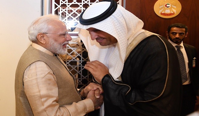 भारत-दुबई ने कश्मीर पर साइन की मेगाडील, पाकिस्तान के लिए कहा जा रहा करारा झटका