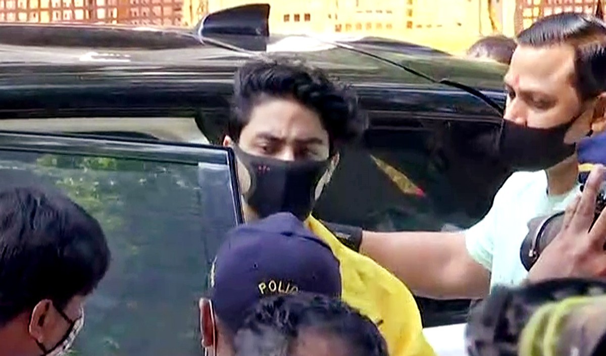 मुंबई क्रूज ड्रग्स केस में बड़ा खुलासा, गवाह ने पुलिस को बताया- 2 अक्टूबर को क्रूज पर की गई रेड थी प्री-प्लान्ड