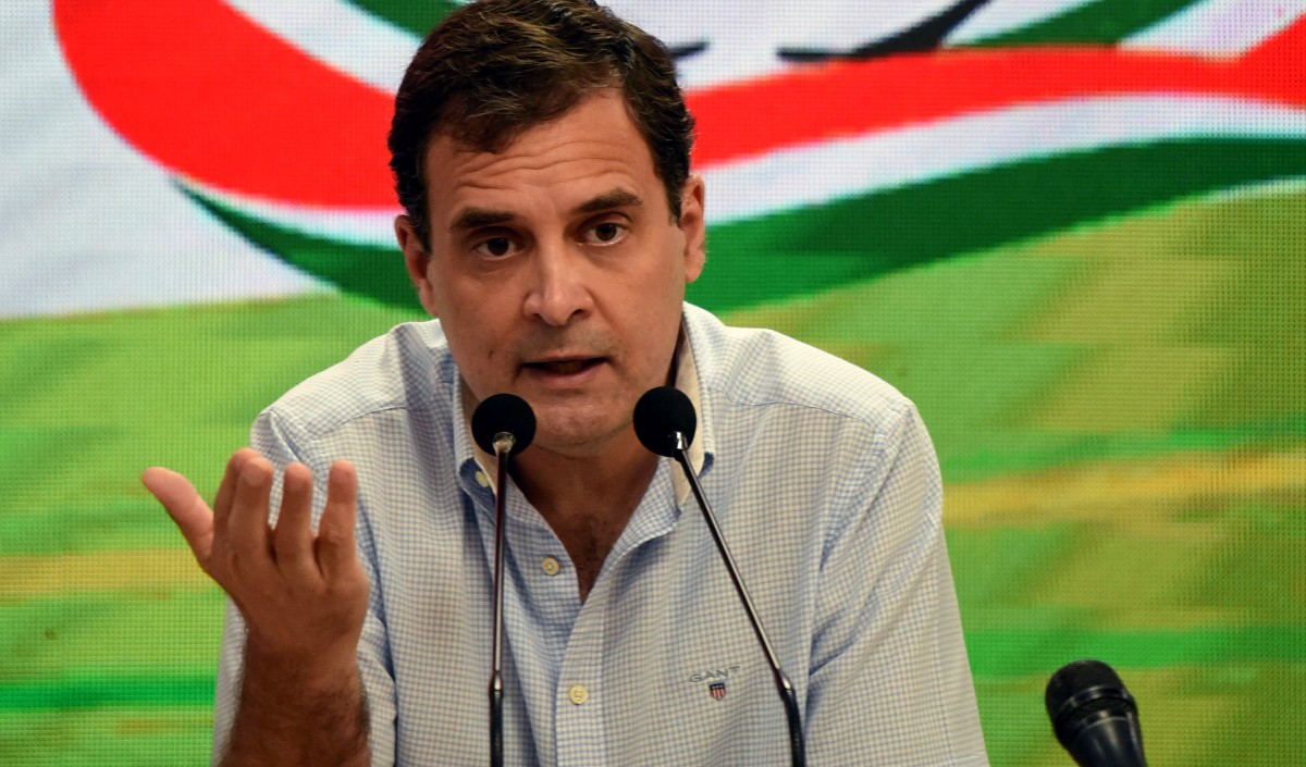 राहुल गांधी का संसद शुरू होने से पहले बयान, बोले- आज अन्नदाता के नाम का सूरज उगाना है