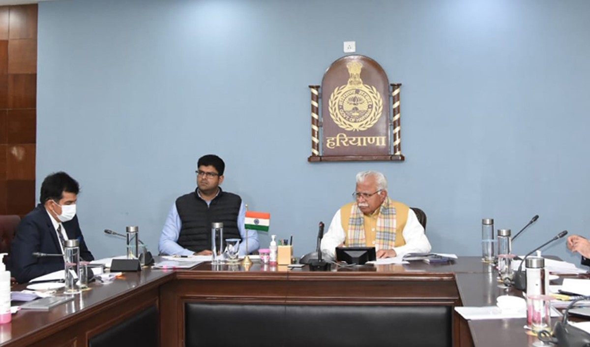 तेजी से पूरा करें प्रदेश में गांवों को लालडोरा मुक्त करने का कार्यः मुख्यमंत्री मनोहर लाल