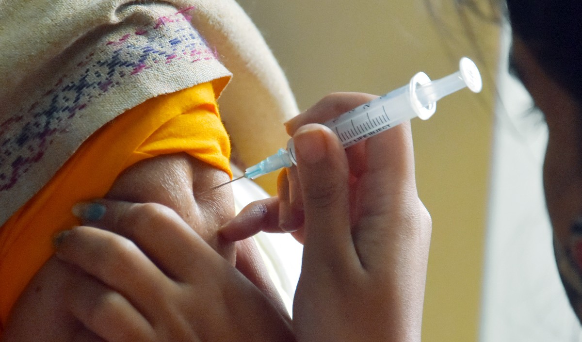 भारत में अबतक कोविड-19 टीके की 132 करोड से अधिक खुराक दी गई : सरकार