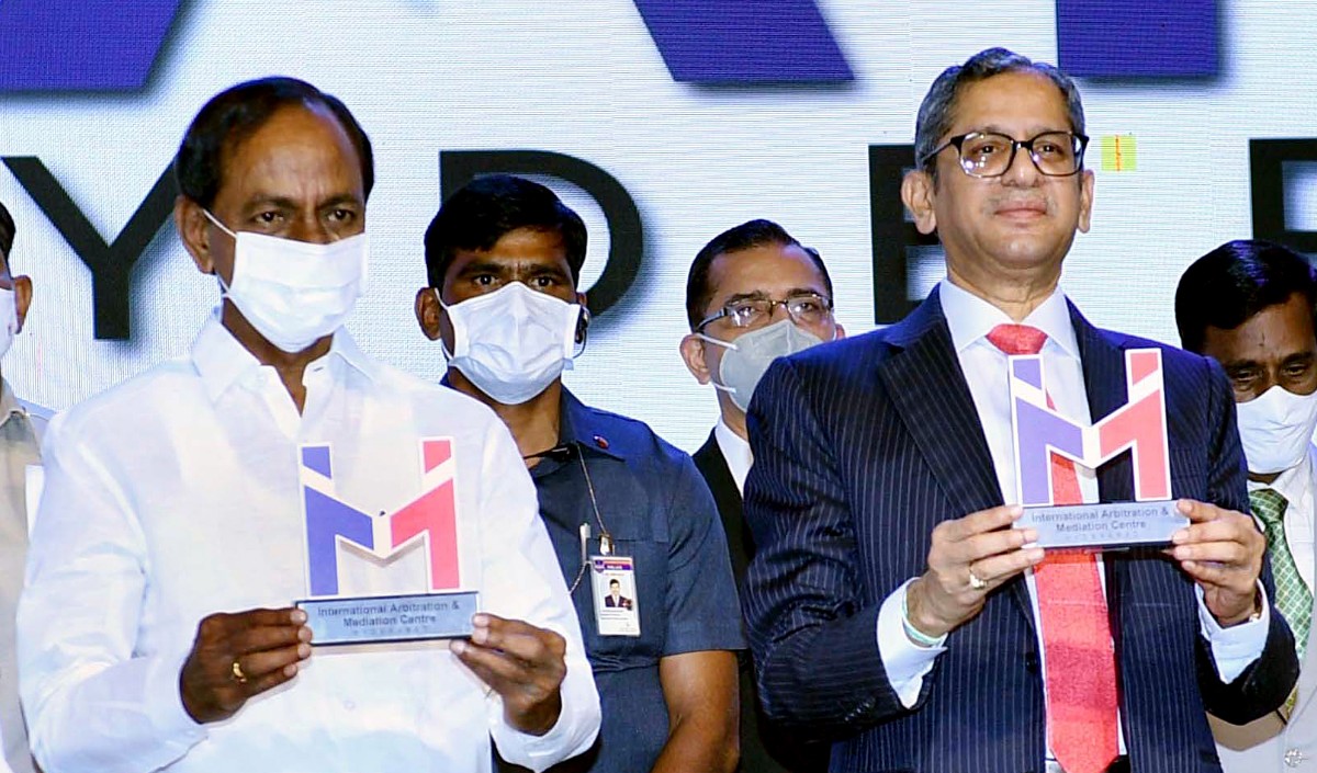 सीजेआई ने न्यायपालिका में महिलाओं के अत्यंत कम प्रतिनिधित्व पर अफसोस जताया