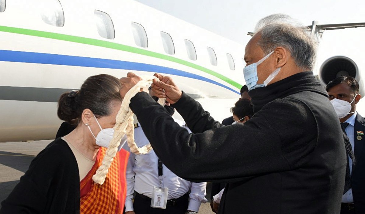 माउंट आबू का हो योजनाबद्ध विकास : गहलोत