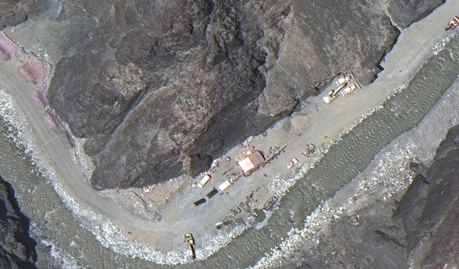 LAC पर फिर बढ़ी चीन की सक्रियता, 8 जगहों पर PLA ने बनाए अपने अस्थायी टेंट