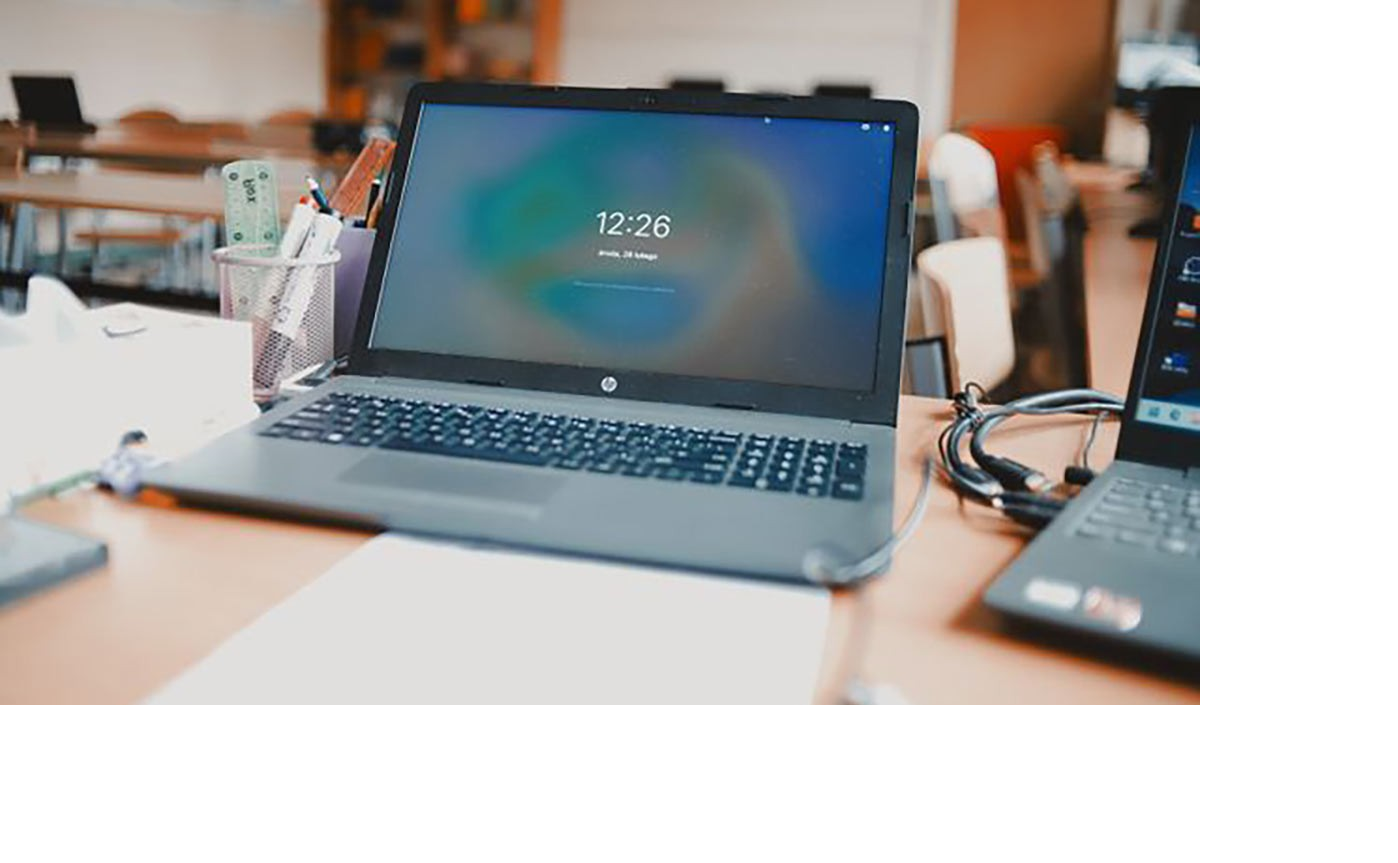 नया Laptop लेने के बाद सबसे पहले क्या करें? जानिए एक्सपर्ट्स की जरूरी सलाह