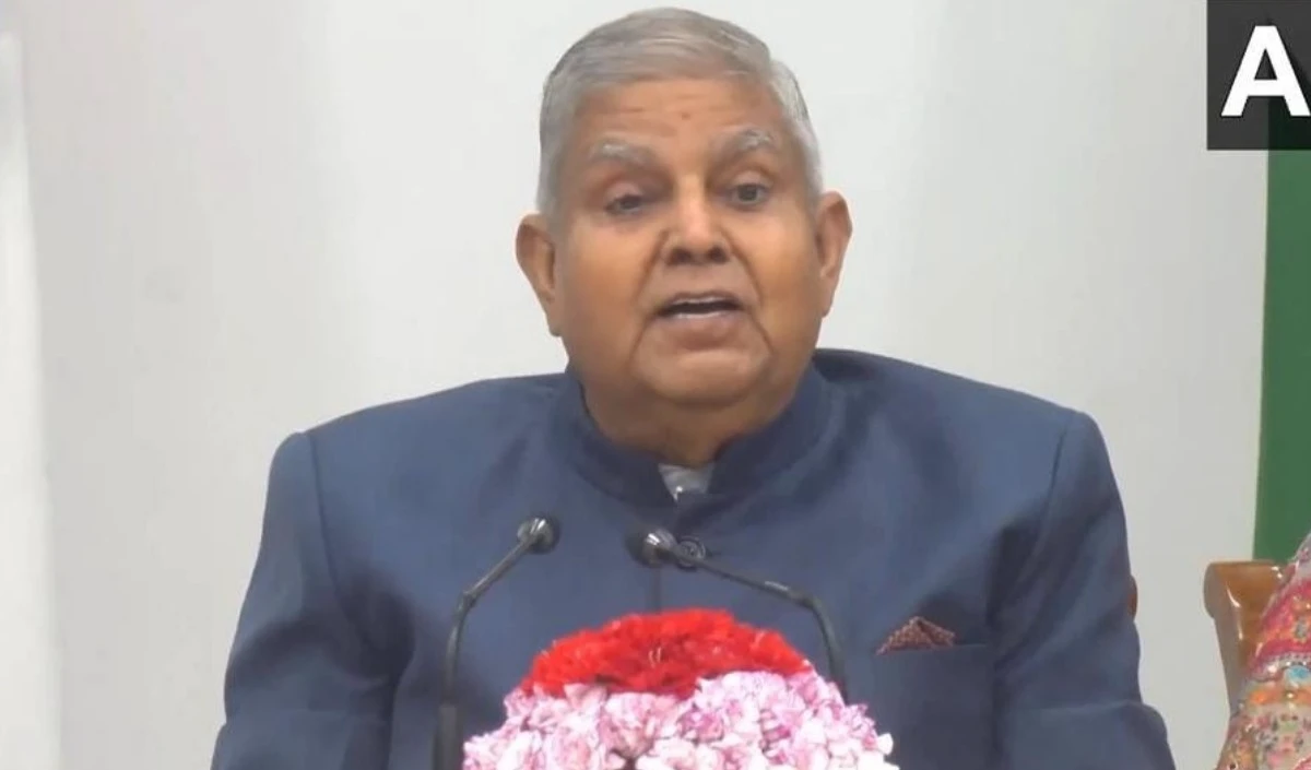 उपराष्ट्रपति जगदीप धनखड़ ने दिया इस्तीफा, 2027 तक था कार्यकाल