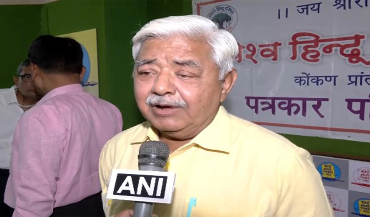 यूनुस भारत की संप्रभुता को चुनौती दे रहे, बांग्लादेश में हिंदू अल्पसंख्यकों पर हो रहे अत्याचार के खिलाफ VHP करेगी देशव्यापी प्रदर्शन