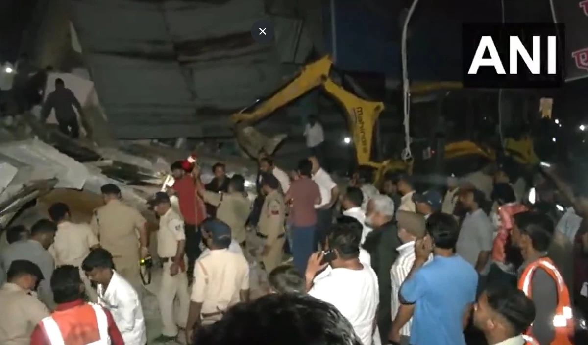 इंदौर में तीन मंजिला इमारत ढही, परिवार के 14 लोग दबे, 2 की मौत, 3 माह की बच्ची समेत 12 बचाए गए