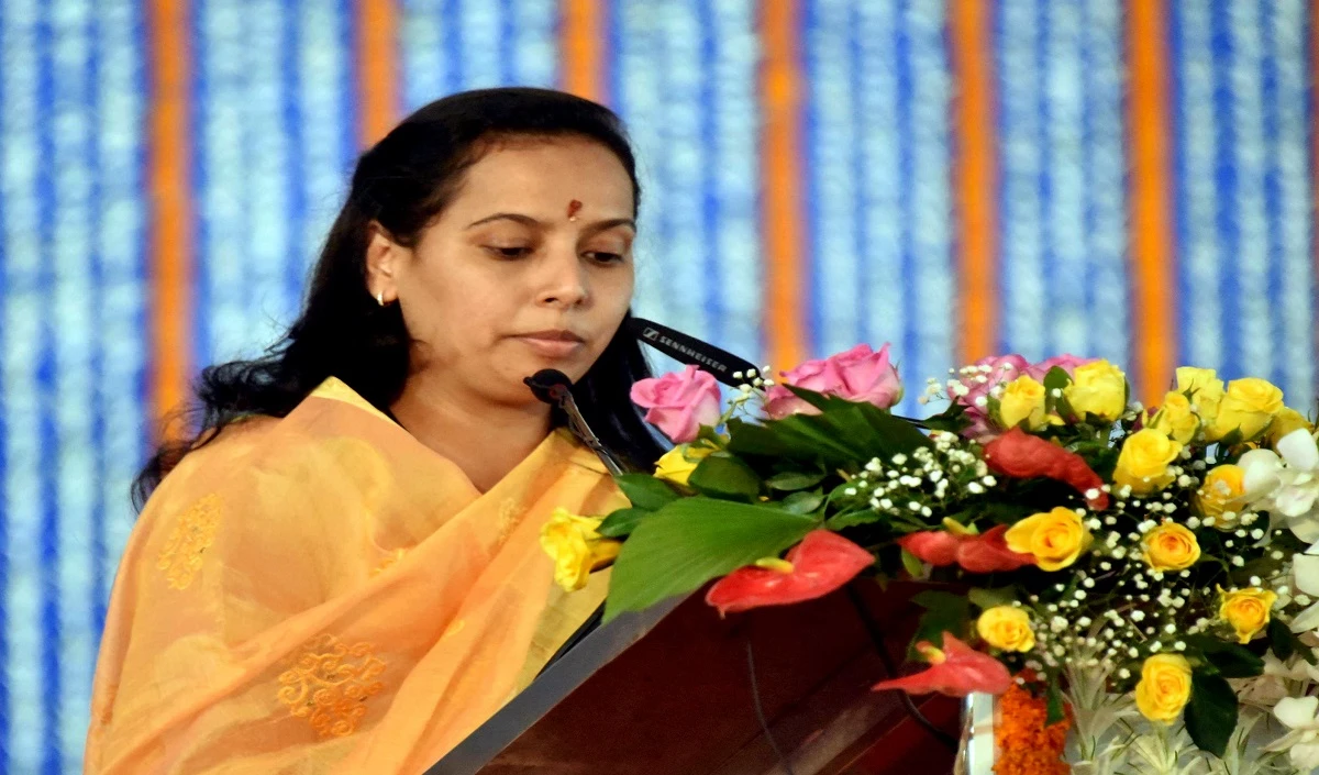 NCP के राज्य प्रमुख सुनील तटकरे की बेटी अदिति को मिली जीत, नवगाने को 82,798 वोटों के अंतर से हराया