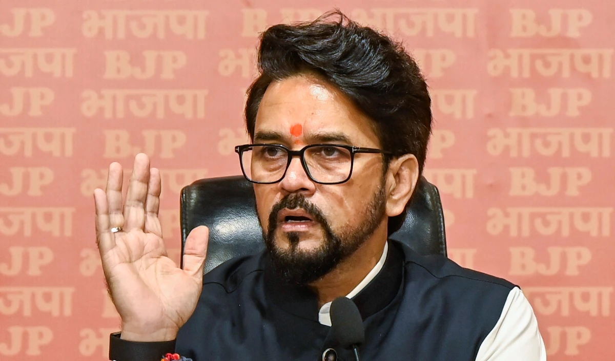 अनुराग ठाकुर के बयान पर मचा राजनीतिक घमासान, पूर्व केंद्रीय मंत्री ने कहा था- हनुमान जी थे पहले अंतरिक्ष यात्री