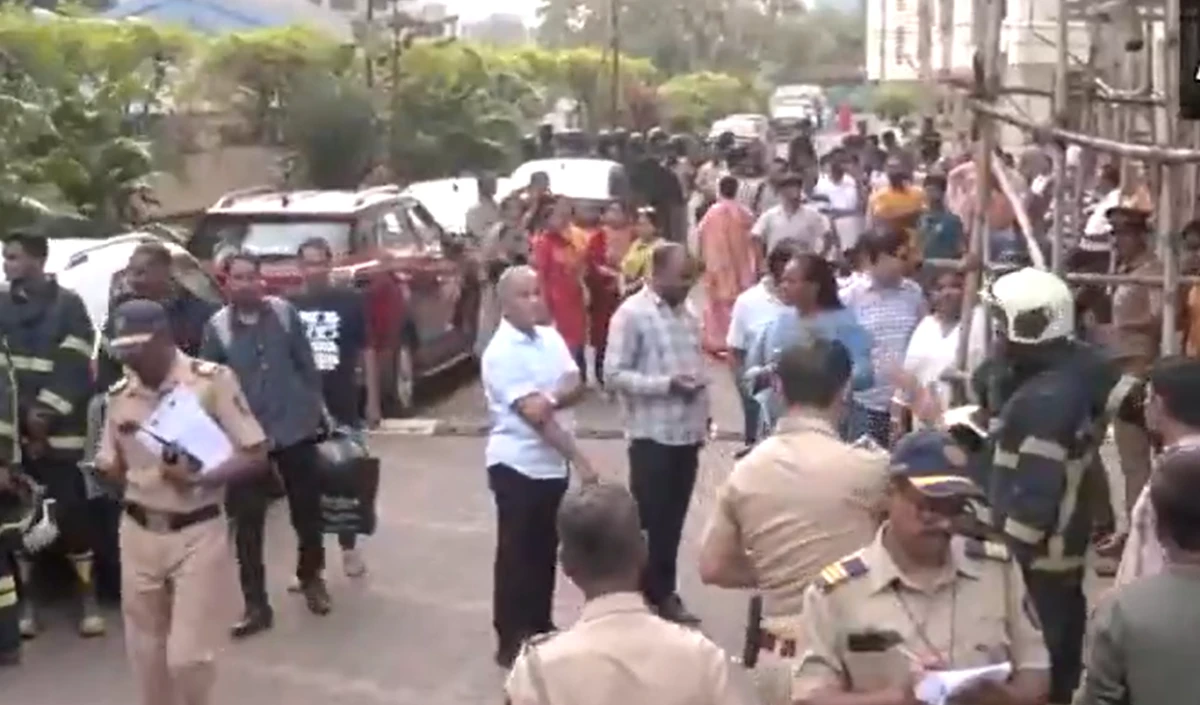 मुंबई में बंधक संकट का नाटकीय अंत, बच्चों को सुरक्षित निकाला गया; आरोपी रोहित आर्या ढेर