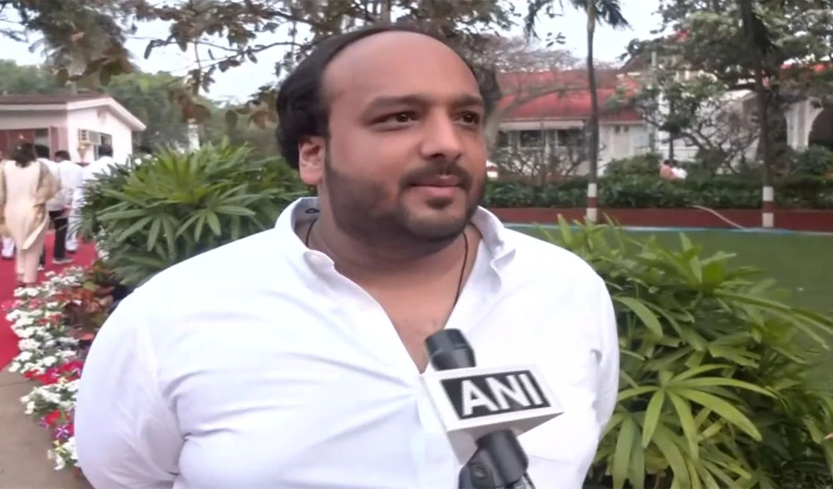 NCP नेता Zeeshan Siddiqui बोले- एक महिला का Deputy CM बनना बहुत बड़ी बात है