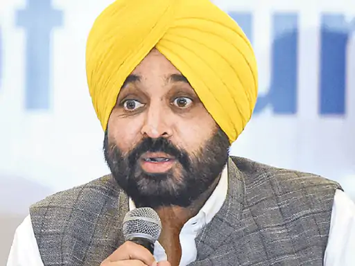 पंजाब में कैबिनेट विस्तार अगले महीने 8 मंत्रियों के पद खाली महिला और सेकेंड टर्म वाले विधायक को भी मौका