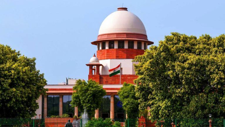 सुप्रीम कोर्ट से यूपी पुलिस को बड़ी राहत! इलाहाबाद हाईकोर्ट के 390 पन्नों की चेकलिस्ट वाले आदेश को किया रद्द