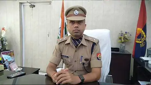 अयोध्या में पुलिस क्षेत्राधिकारी और प्रभारी निरीक्षक का फेयरबदल