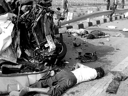 आगरा-लखनऊ एक्सप्रेस-वे पर हादसा, 5 की मौत