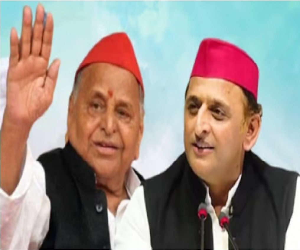 UP: अपने सांसदों की जुबानी जंग पर अखिलेश यादव क्यों चुप?