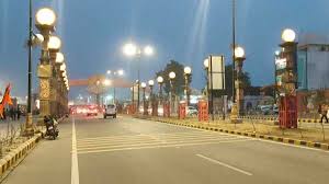 UP: अयोध्या में पलट गया रामपथ पर लगीं लाइटों के चोरी का मामला, लगाने वाली कंपनी पर ही हो गई FIR, एक गिरफ्तार