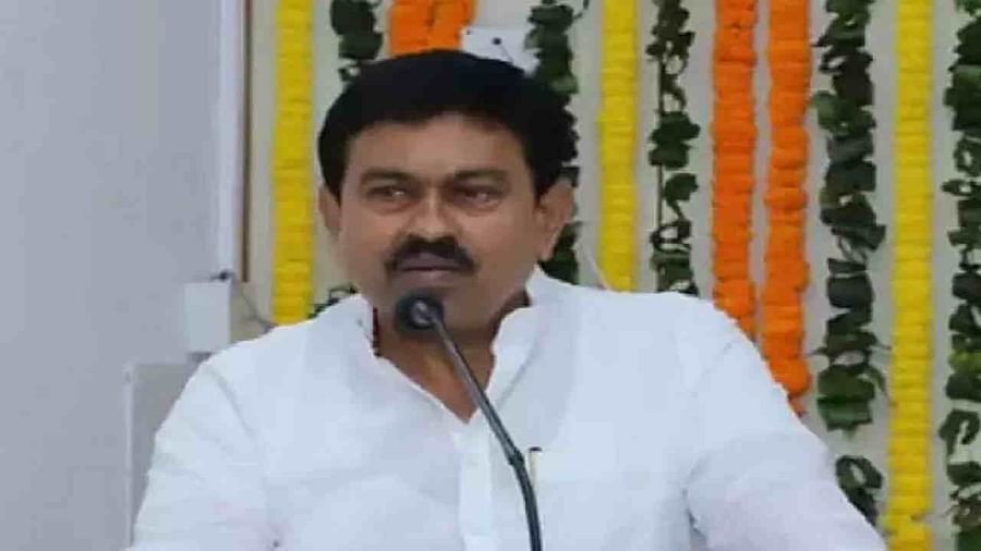 पीएम मोदी के साथ यूपी के सांसदों की बैठक में गृह राज्यमंत्री अजय मिश्र टेनी मौजूद नहीं जानिए क्या हैं सियासी मायने