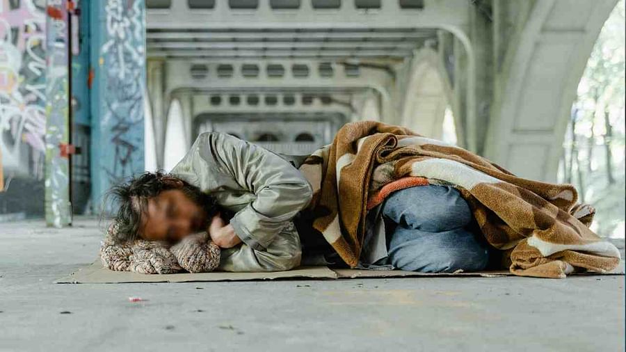 भिखारियों को ऐसे मिलेगी सम्मान की जिंदगी जानें पीएम मोदी के संसदीय क्षेत्र में चलाए जा रहे कार्यक्रम के बारे में सबकुछ