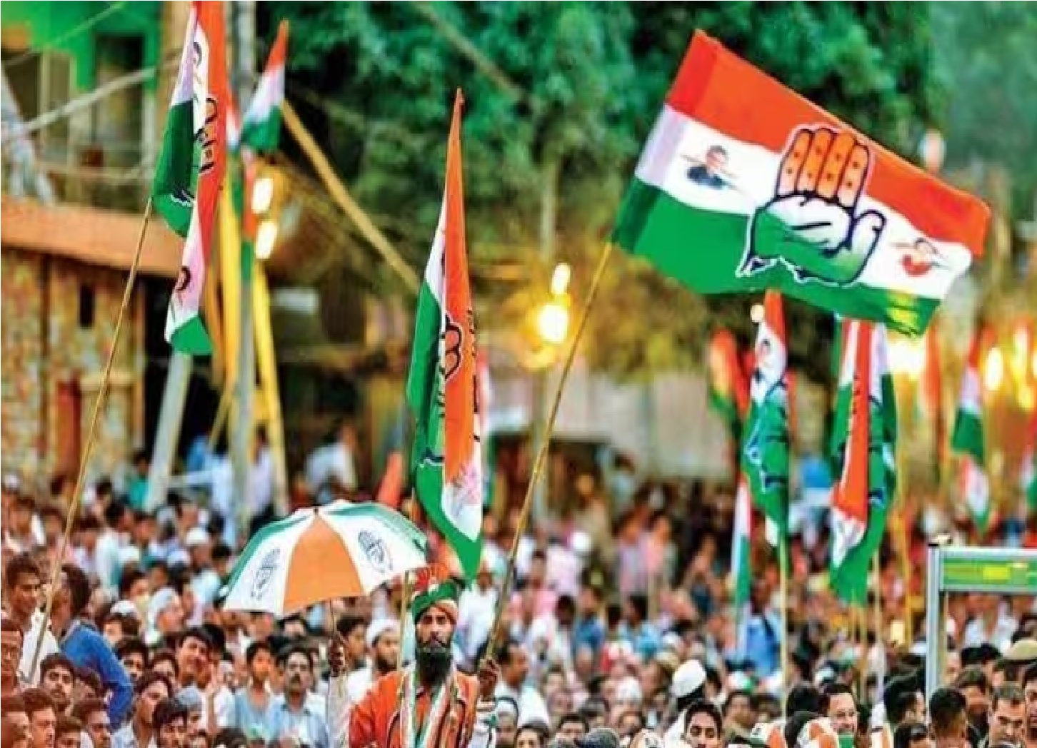 हिमाचल: संकट में कैसे आई कांग्रेस, क्या भारी पड़ गई वीरभद्र फैमिली की नाराजगी?