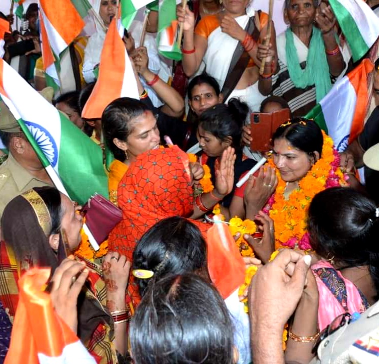 75 साल आजादी के , उच्चशिक्षा राज्यमंत्री यूपी सरकार रजनी तिवारी का देशवासियों को संदेश , बधाई