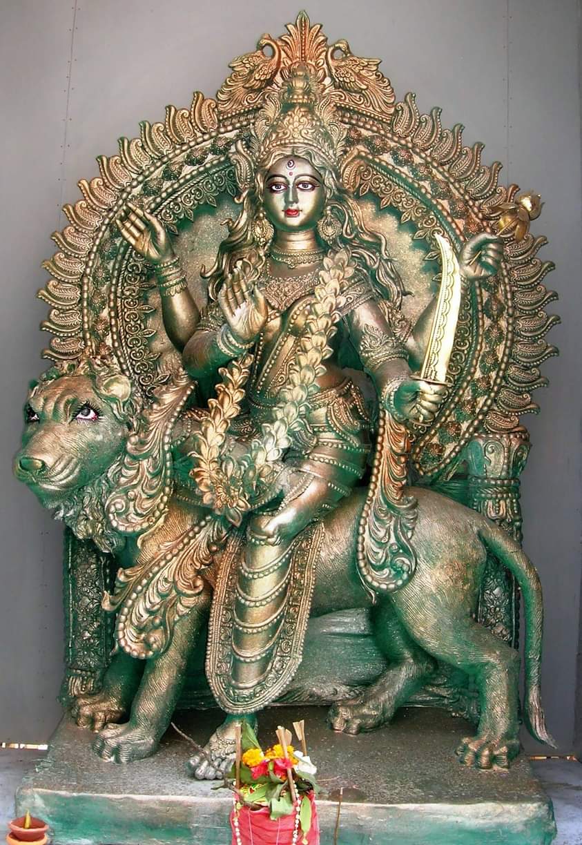 आइये जाने नव दुर्गा के छठे रूप मां कात्यायनी के व्रत , आशीर्वाद के विषय में