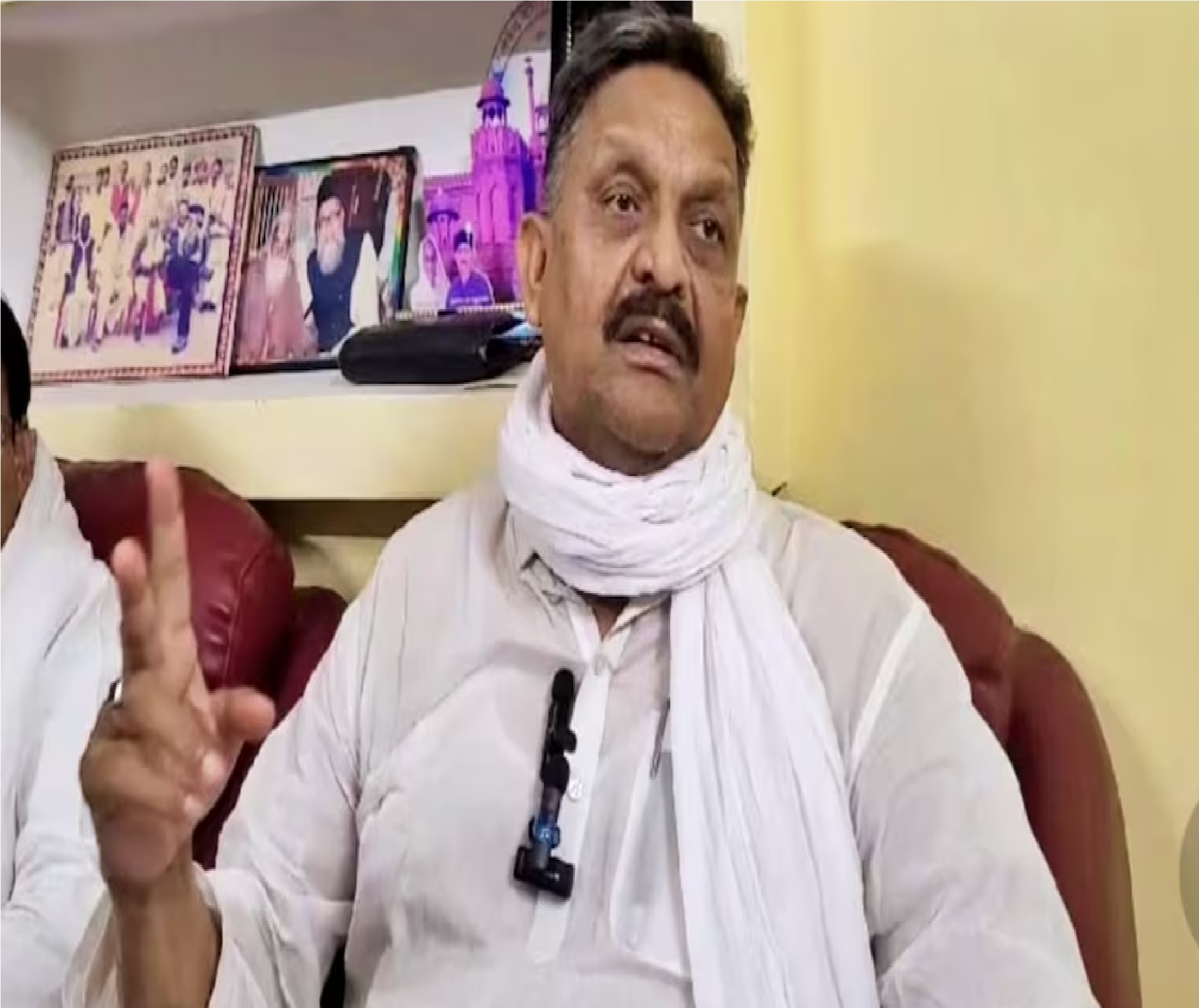 UP: गाजीपुर के सांसद अफजाल अंसारी ने पढ़े योगी के कसीदे