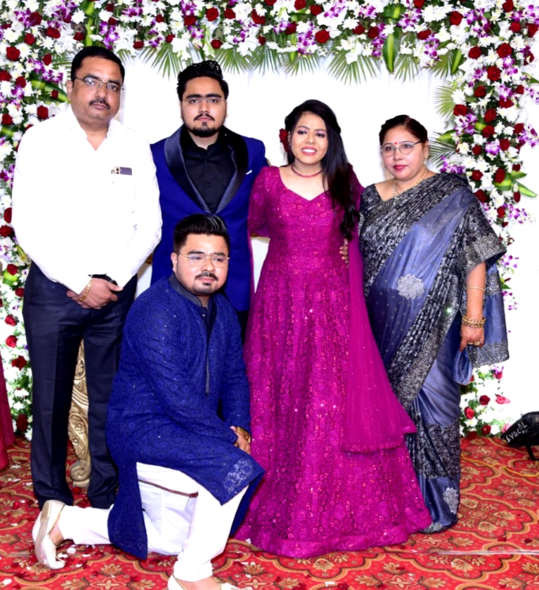 राम आयेगें तो अंगना सजेगा , बहु आएगी उसी घड़ी तो घर सँवरेगा , राम लला के स्वागत दिवस को इस पिता ने चुना अपने पुत्र के विवाह का दिन