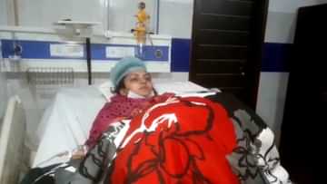 मुरादाबाद के पॉश इलाके सिविल लाइन में दिनदहाड़े युवती से लूटपाट बदमाशों ने स्कूटी पर टक्कर मारकर गिराया