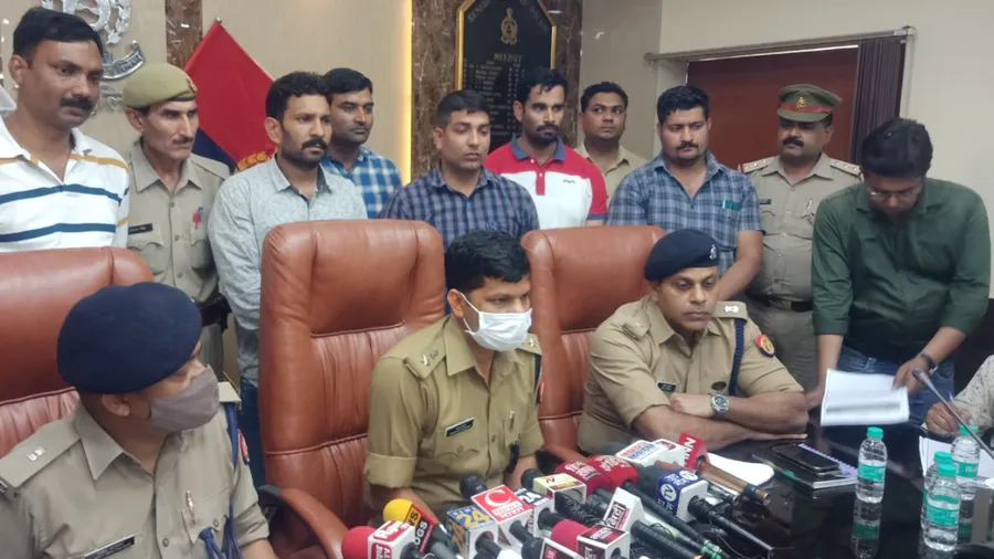 डीन बनने के लालच में महिला प्रोफेसर ने रच डाली खौफनाक साजिश शूटर्स को दी 5 लाख की सुपारी ये था प्लान