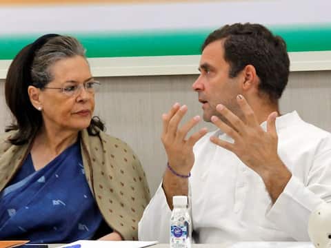 कांग्रेस पार्टी ने अध्यक्ष चुनाव के लिए प्रतिनिधियों को जारी किया QR-code