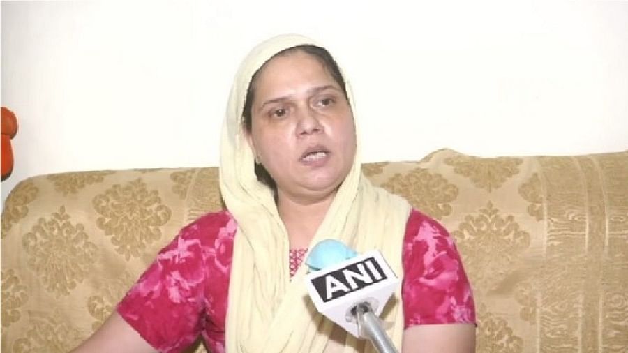 गैंगस्टर विकास दुबे की पत्नी रिचा के खिलाफ वारंट जारी अब 13 दिसंबर को होगी अगली सुनवाई