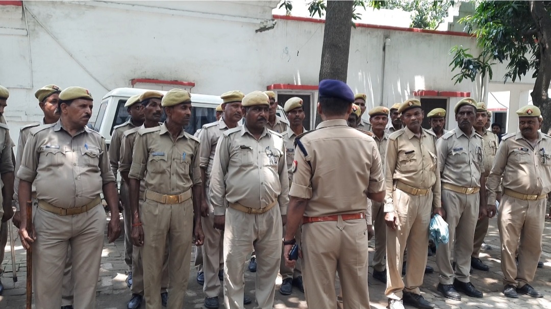 होमगार्ड जवानों ने लगाए अपने थानेदार पर बदजबानी के आरोप