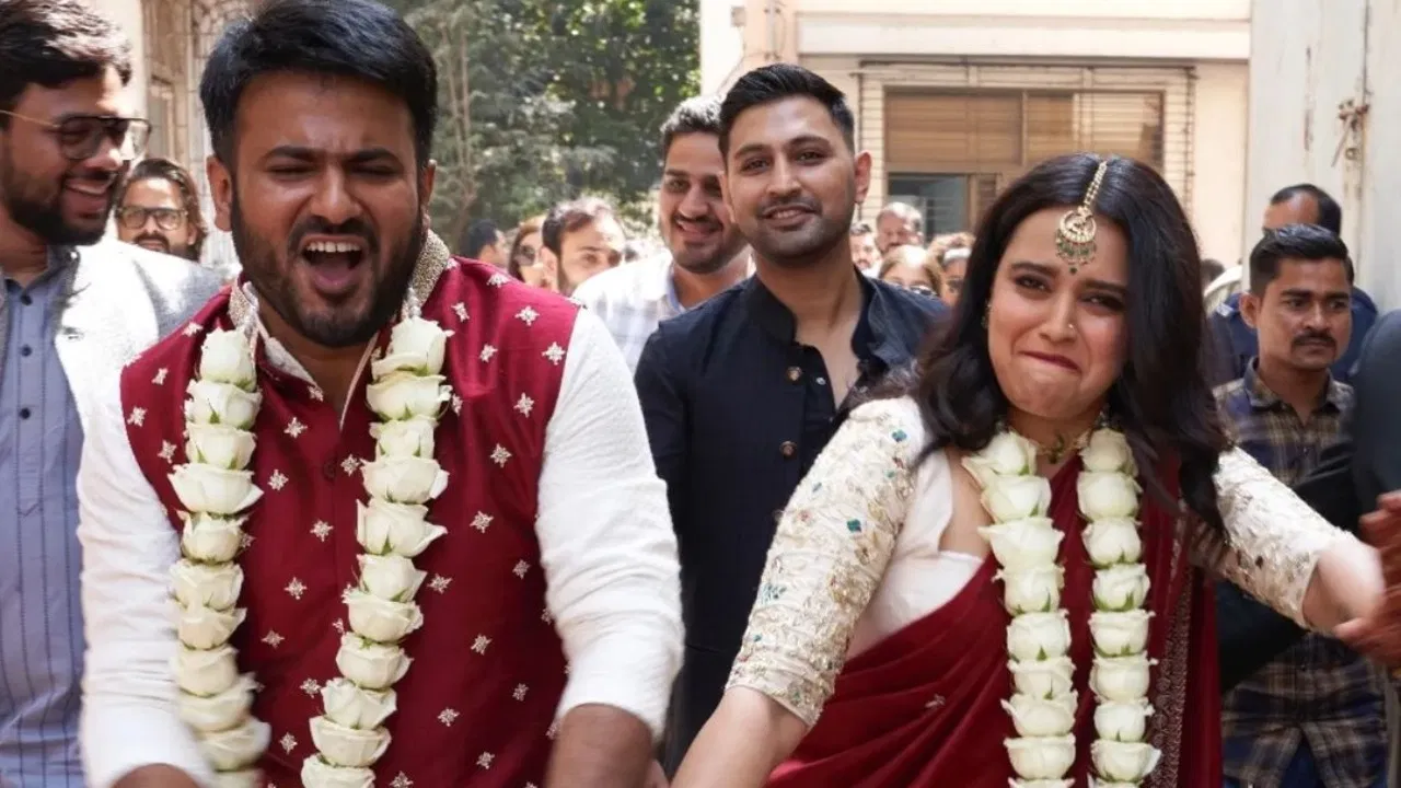 शादी के बाद जमकर नाचीं स्वरा भास्कर