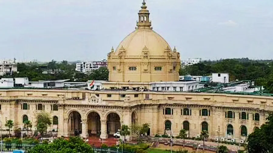 यूपी विधानसभा में आज 403 नए विधायकों के साथ सीएम योगी लेंगे शपथ यहां जानें पूरा कार्यक्रम