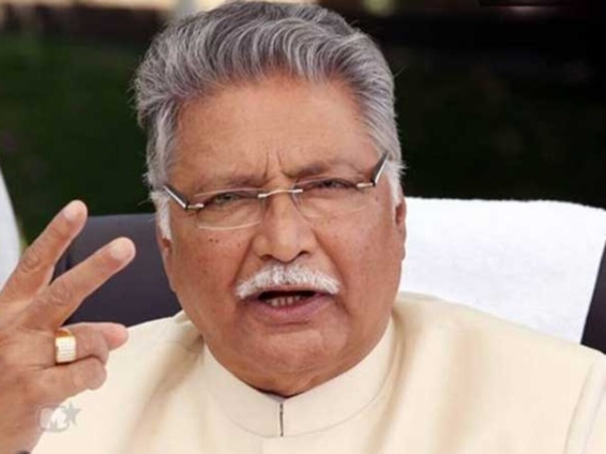 दिग्गज एक्टर विक्रम गोखले का निधन: डिप्टी CM देवेंद्र फडणवीस से लेकर अक्षय कुमार तक, कई सेलेब्स ने दी श्रद्धांजलि